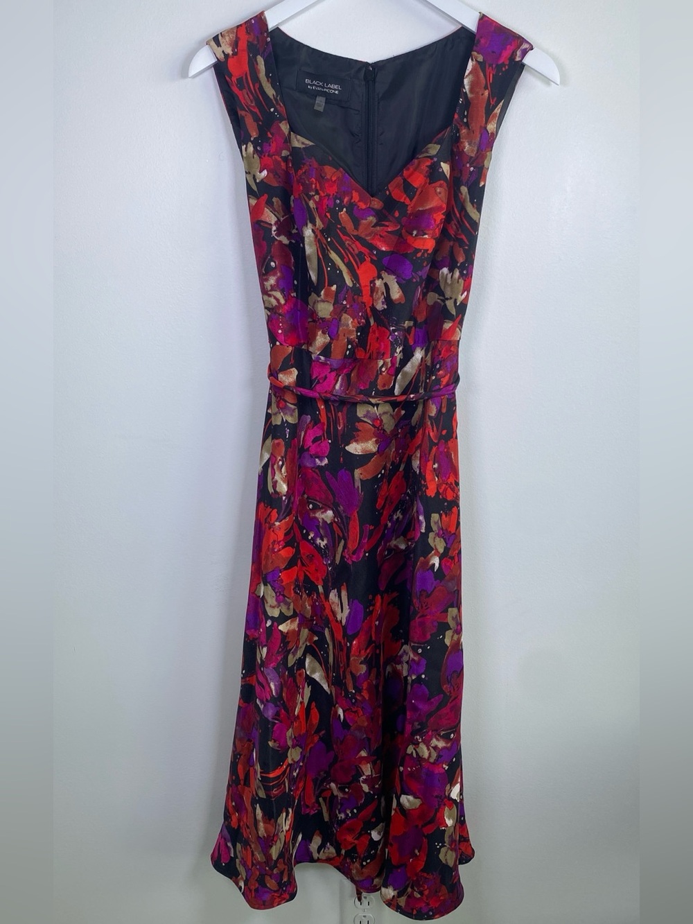 NWT Evan Picone Sleeveless Black Floral Dress Size 8